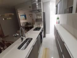 Apartamento para Venda em Guarujá - 2