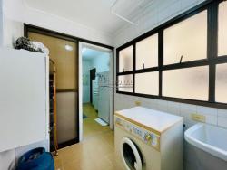 Apartamento para Venda em Guarujá - 1