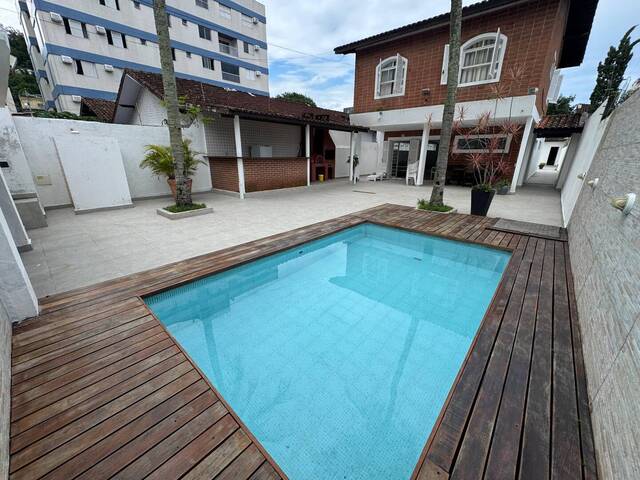 Casa para Venda em Guarujá - 2