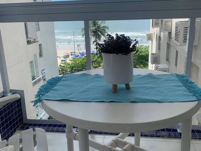 #758 - Apartamento para Locação em Guarujá - SP