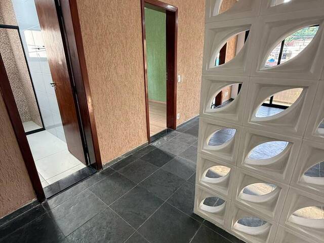 Apartamento para Locação em Guarujá - 2