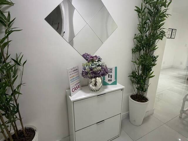 Apartamento para Locação em Guarujá - 2