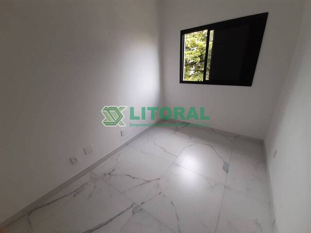 Casa para Venda em Guarujá - 4