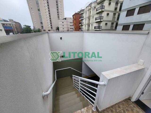 Casa para Venda em Guarujá - 3