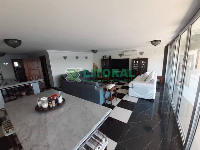 Apartamento para Venda em Guarujá - 4