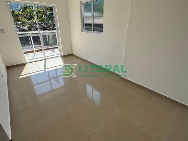 Casa para Venda em Guarujá - 2