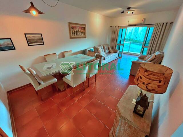 Apartamento para Locação em Guarujá - 2