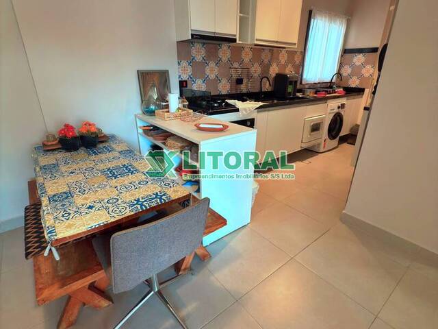 Apartamento para Venda em Guarujá - 3