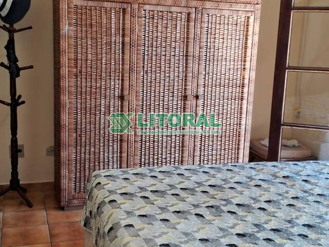 Apartamento para Venda em Guarujá - 3