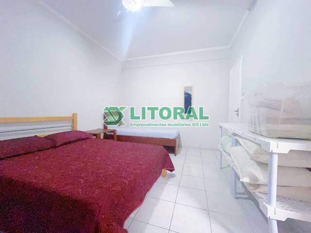 Apartamento para Venda em Guarujá - 2