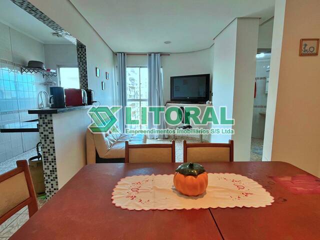 Apartamento para Locação em Guarujá - 2