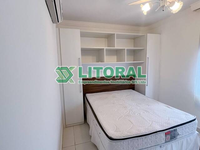 Apartamento para Venda em Guarujá - 4