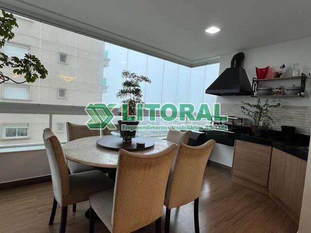 Apartamento para Venda em Guarujá - 4
