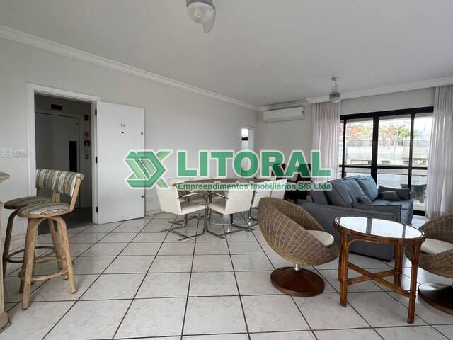 Apartamento para Locação em Guarujá - 2