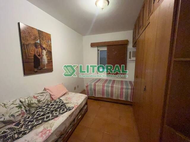 Apartamento para Venda em Guarujá - 3