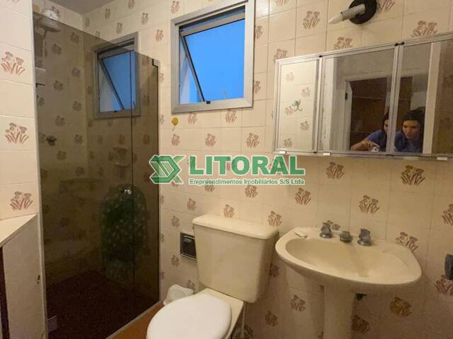 Apartamento para Venda em Guarujá - 4