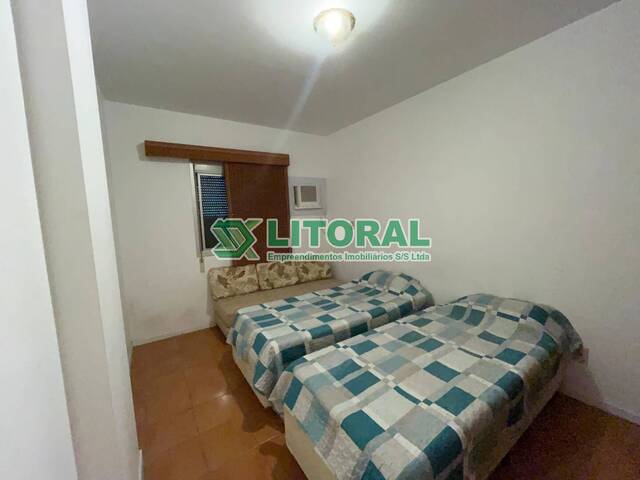 Apartamento para Venda em Guarujá - 5