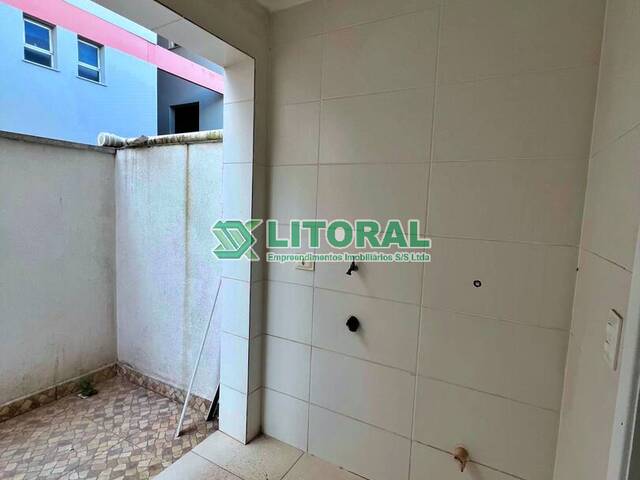 Casa para Venda em Guarujá - 3