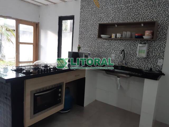 Casa para Venda em Guarujá - 4