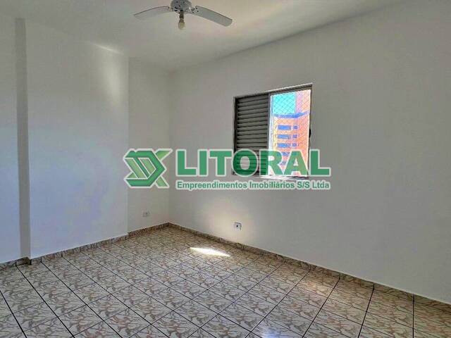 Apartamento para Venda em Guarujá - 5