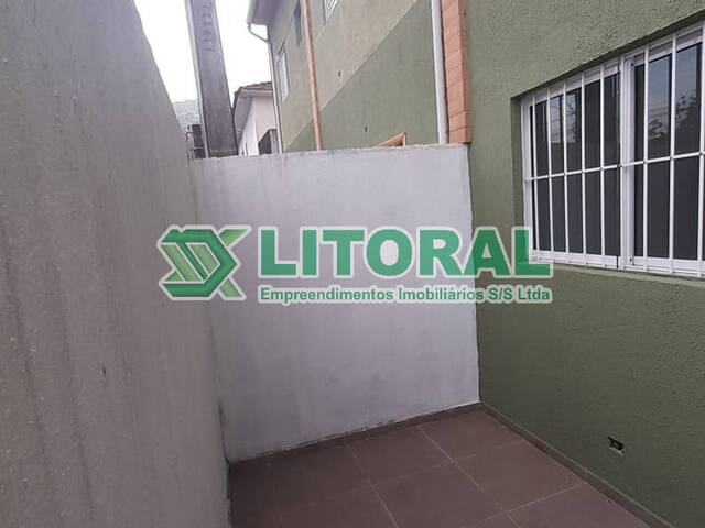 Sobrado para Venda em Guarujá - 4