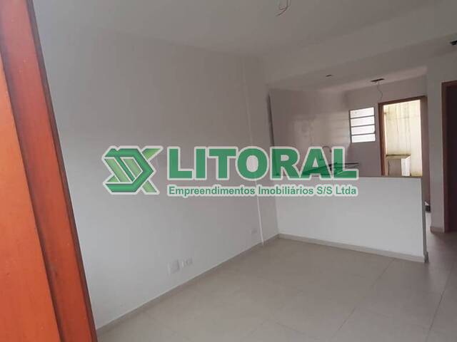 Sobrado para Venda em Guarujá - 5