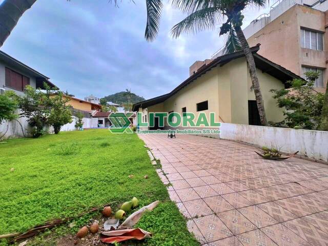 Casa para Venda em Guarujá - 2