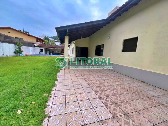 Casa para Venda em Guarujá - 3