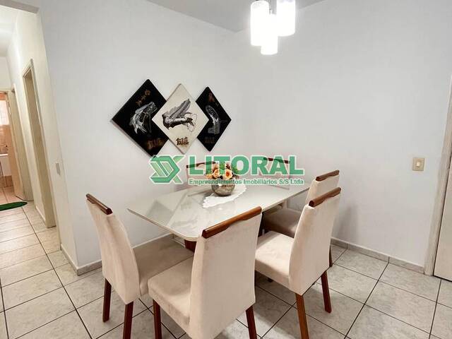 Apartamento para Venda em Guarujá - 4
