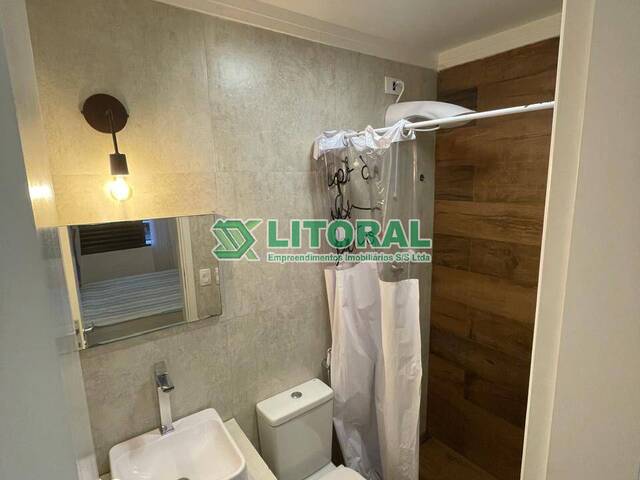 Apartamento para Venda em Guarujá - 3