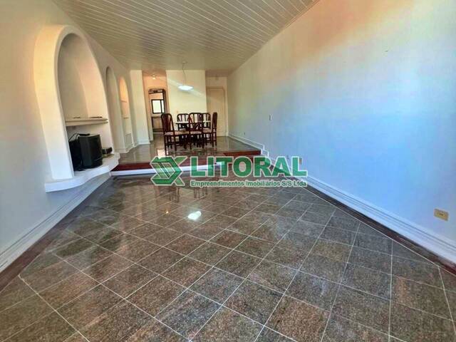 Apartamento para Venda em Guarujá - 4