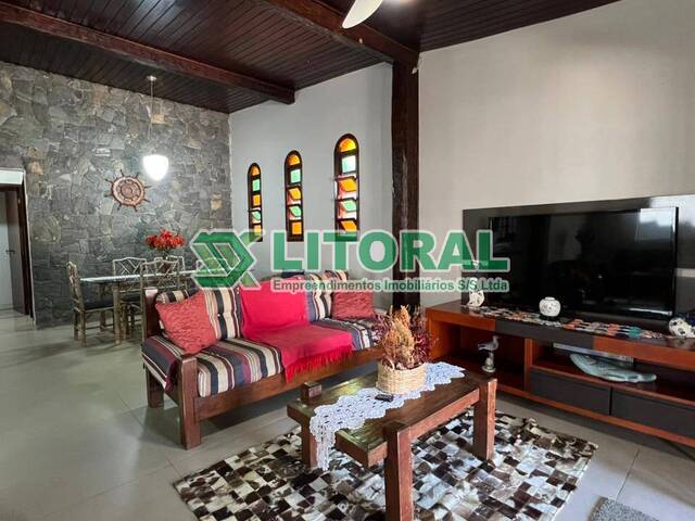 Casa para Venda em Guarujá - 3