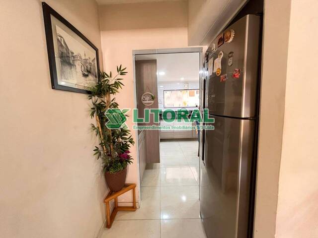 Sobrado para Venda em Guarujá - 4