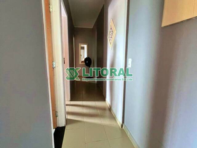 Apartamento para Venda em Guarujá - 3