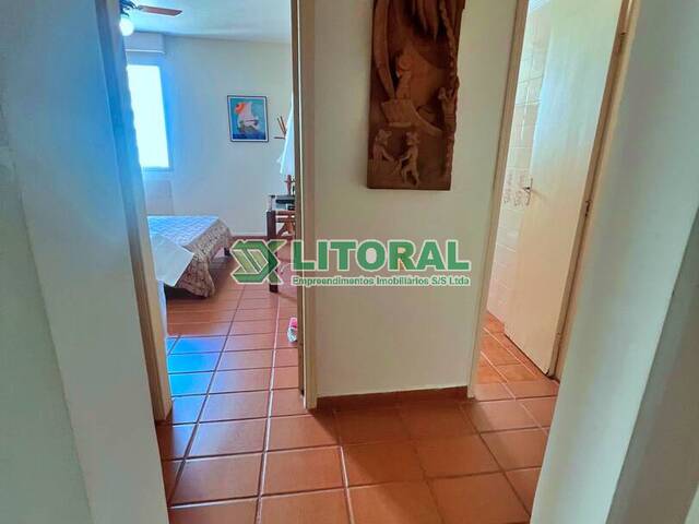 Apartamento para Venda em Guarujá - 4