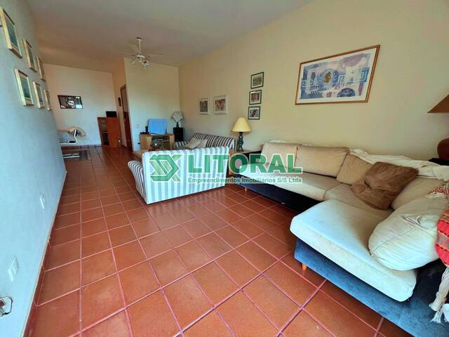 Apartamento para Venda em Guarujá - 2