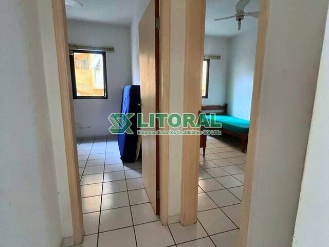 Apartamento para Venda em Guarujá - 3