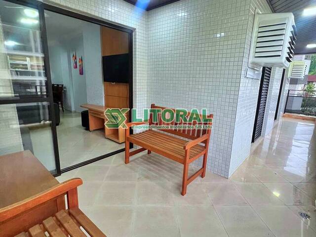 Apartamento para Venda em Guarujá - 2