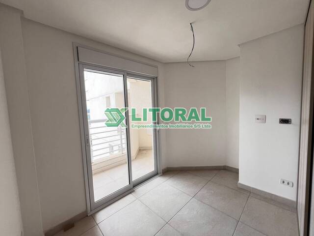 Apartamento para Venda em Guarujá - 5