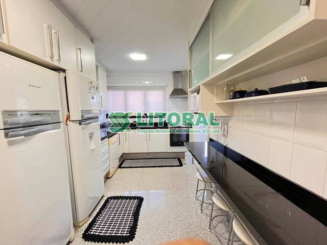 Apartamento para Venda em Guarujá - 4