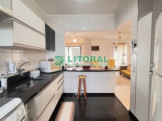 Apartamento para Locação em Guarujá - 3