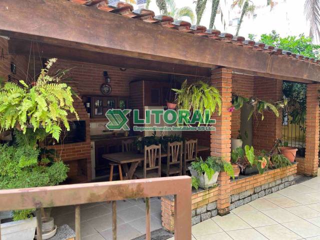 Casa para Venda em Guarujá - 3