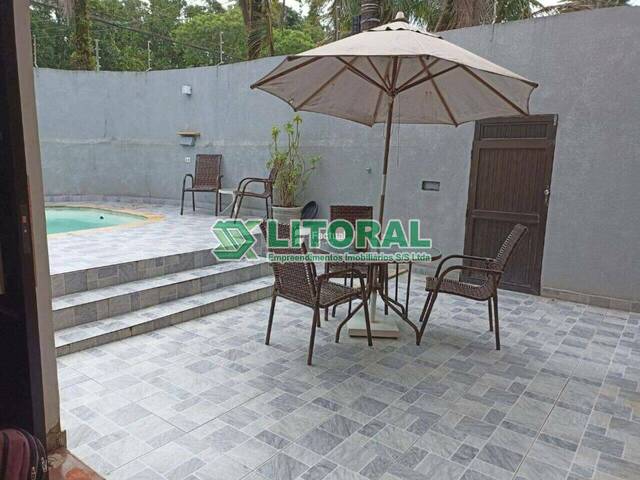 Casa para Venda em Guarujá - 2