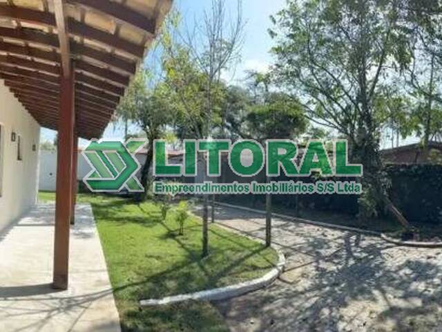 Casa para Venda em Guarujá - 2