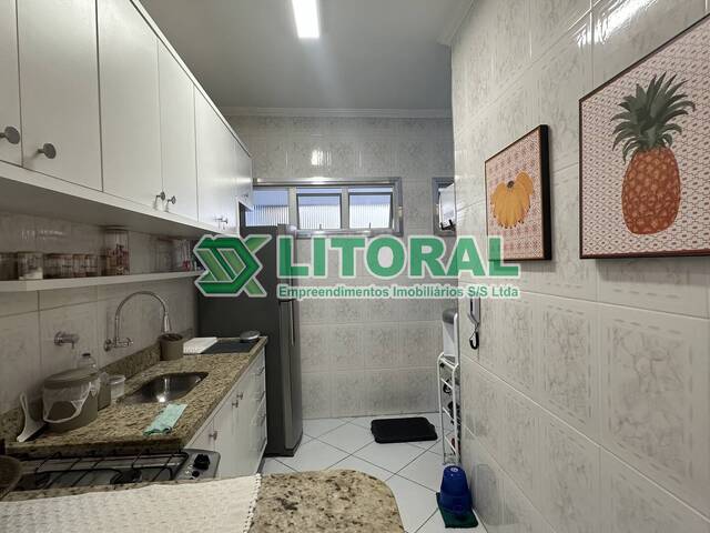 Apartamento para Venda em Guarujá - 3