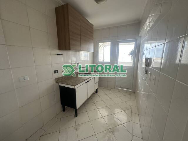 Apartamento para Venda em Guarujá - 4