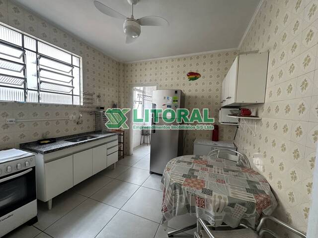 Apartamento para Locação em Guarujá - 2