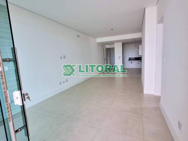 Apartamento para Venda em Guarujá - 5