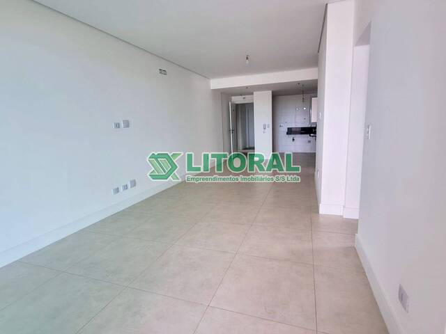 Apartamento para Venda em Guarujá - 4
