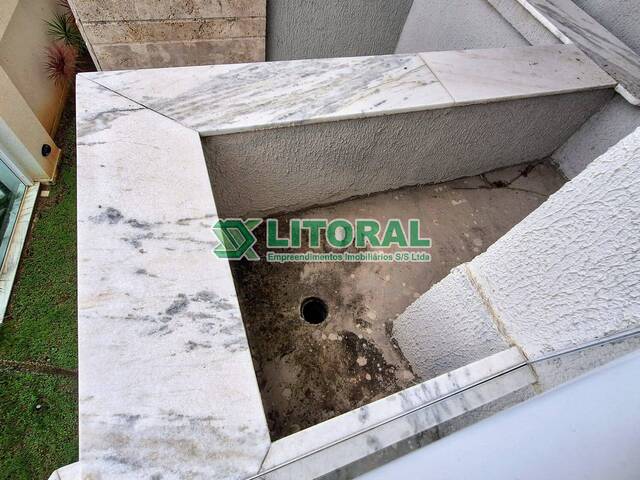 Apartamento para Venda em Guarujá - 2